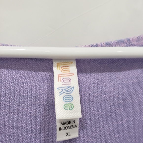 Top - Picture 3 of 4